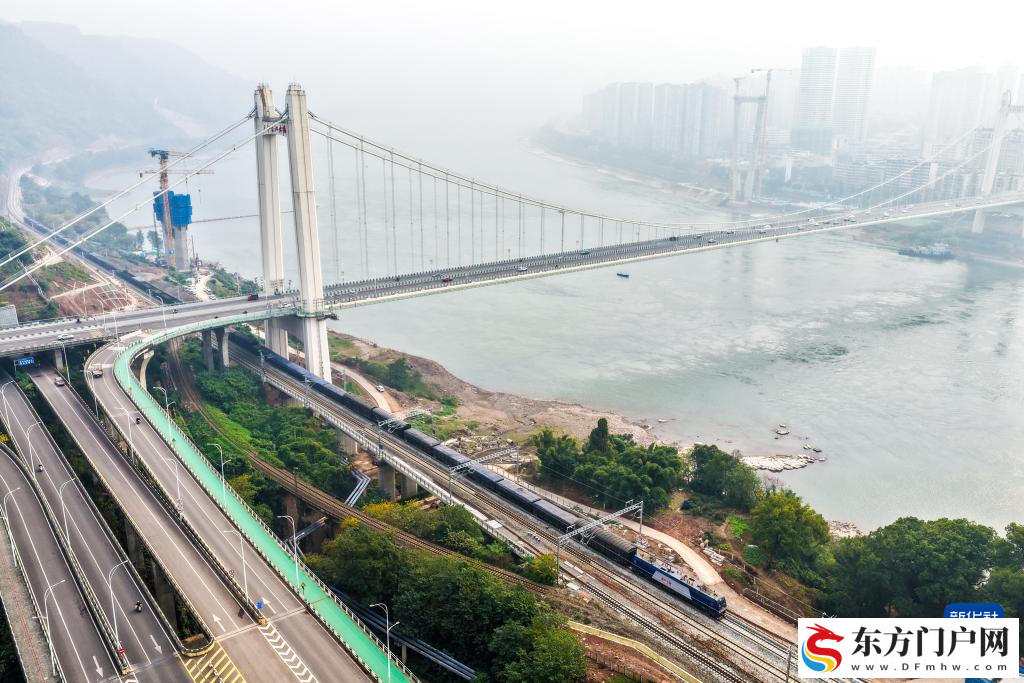 成渝铁路扩能改造工程稳步推进
