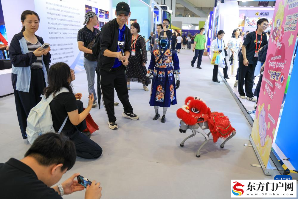 第二十二届文博会开幕 聚焦展现我国文化产业高质量发展成果(图2)