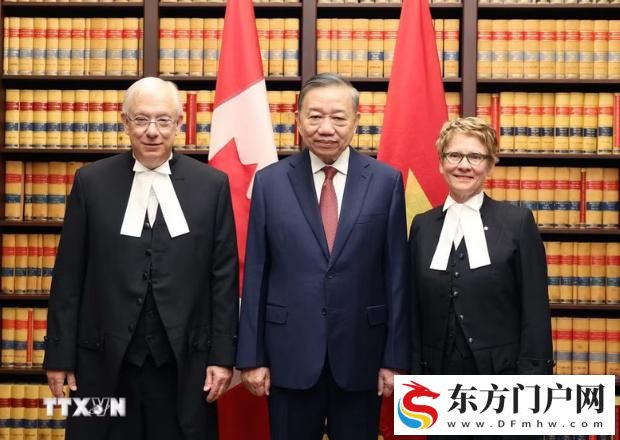 越共中央总书记、国家主席苏林会见加拿大参议院和众议院议长