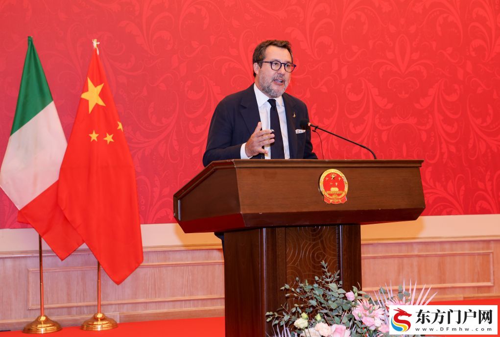 祝贺新中国成立77周年 多国人士盛赞中国发展成就