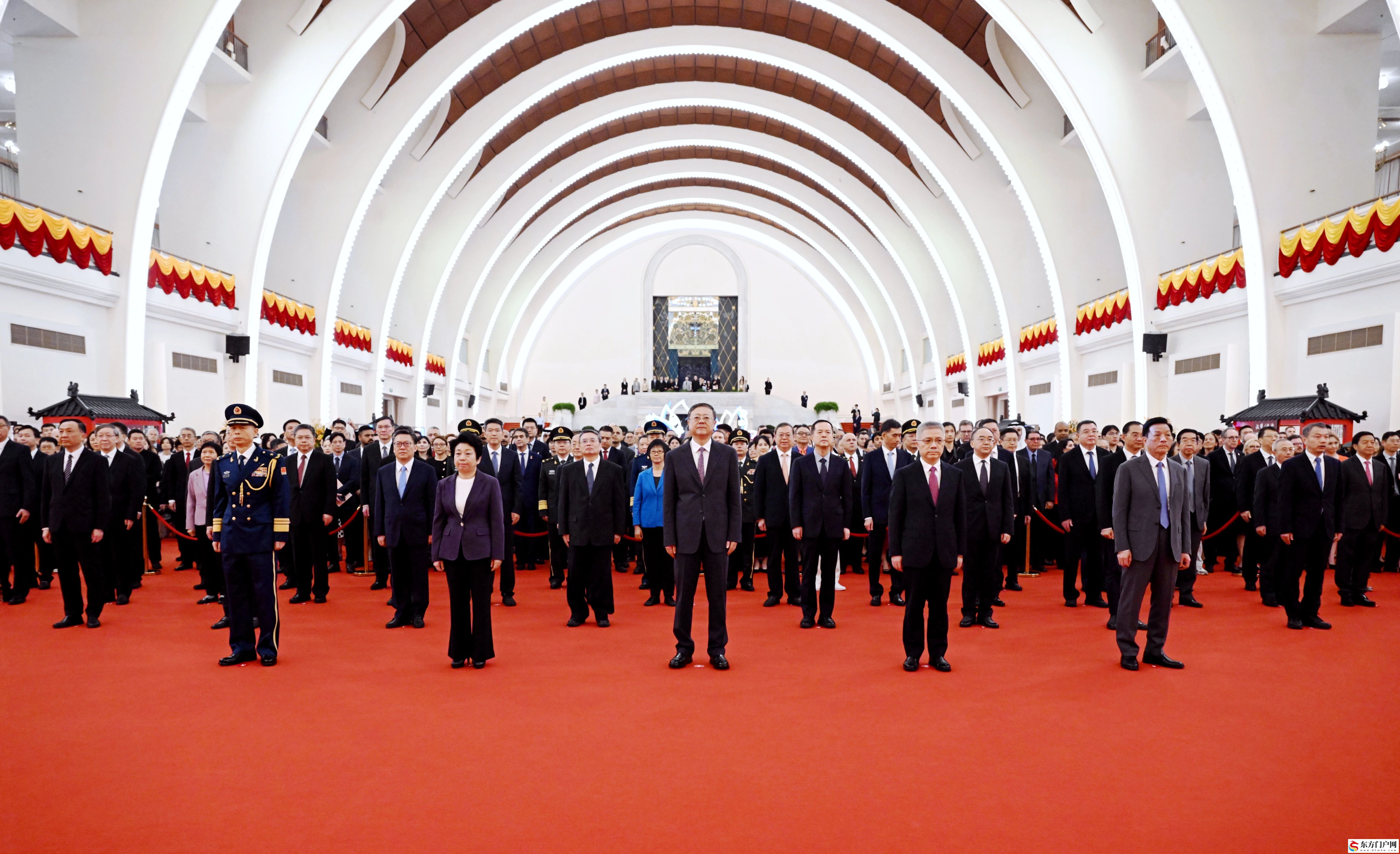 上海市政府举行国庆招待会 陈吉宁朱忠明与中外来宾共庆中华人民共和国成立77周年
